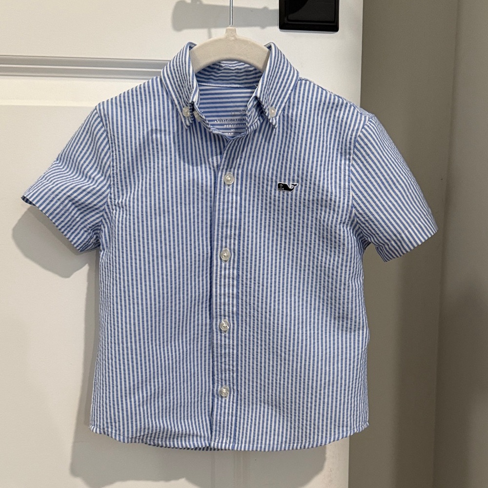 Vineyard Vines toddler short sleeve Blue Seersucker Performance Shirt